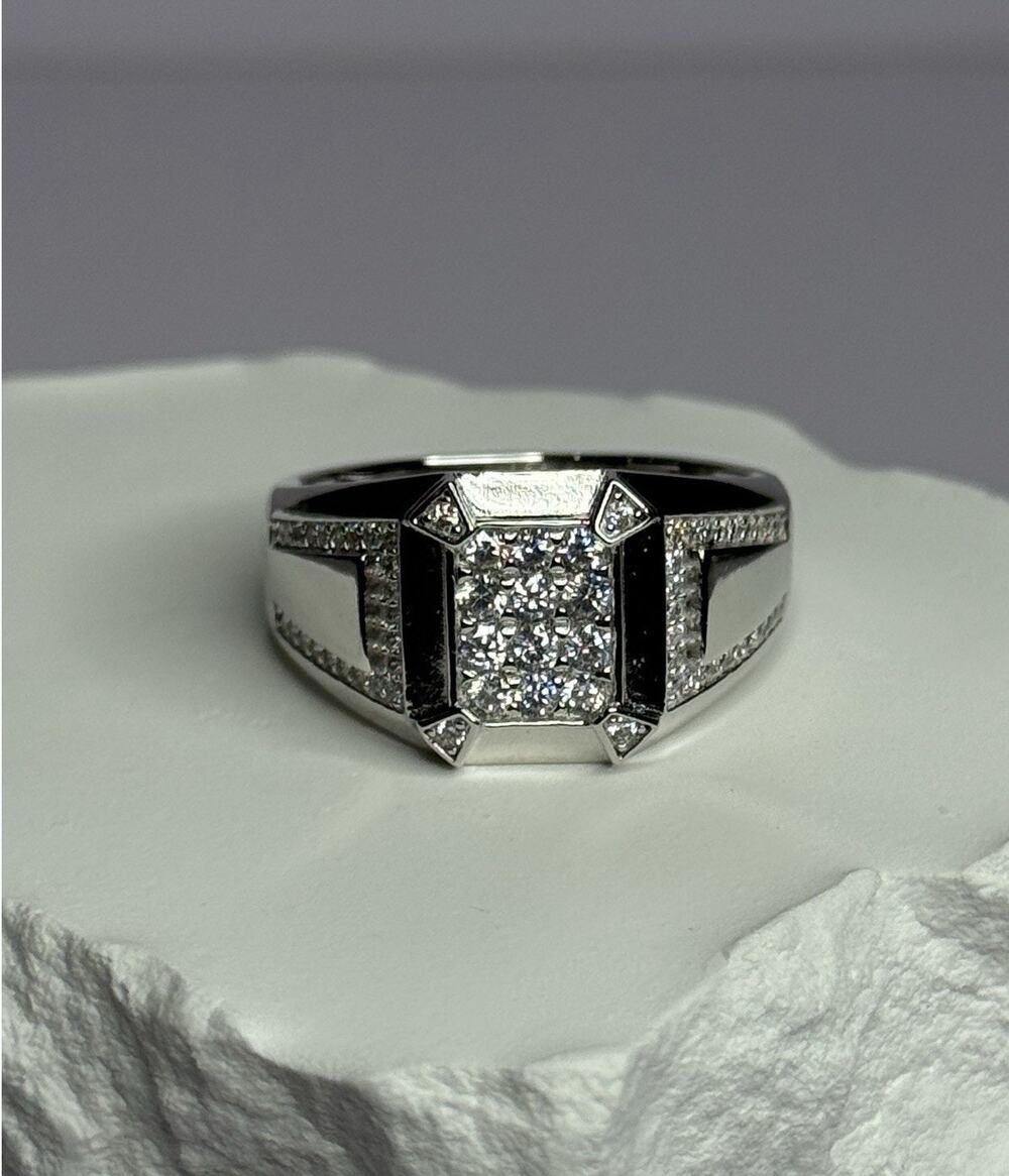 925 Sterling Silver CZ Men'S Ring Size 12